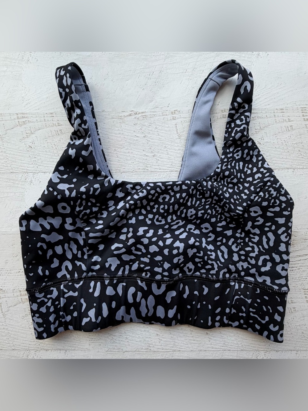 Women's Black & Gray Leopard Print Sports Bra - Supportive Comfort